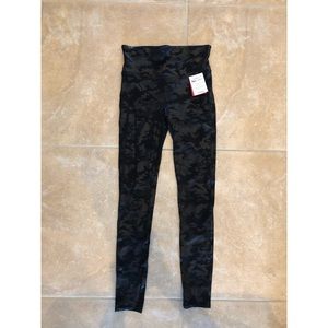 NWT SPANX leggings